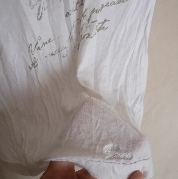 Guess Open Back Tee - Picture 3 of 5